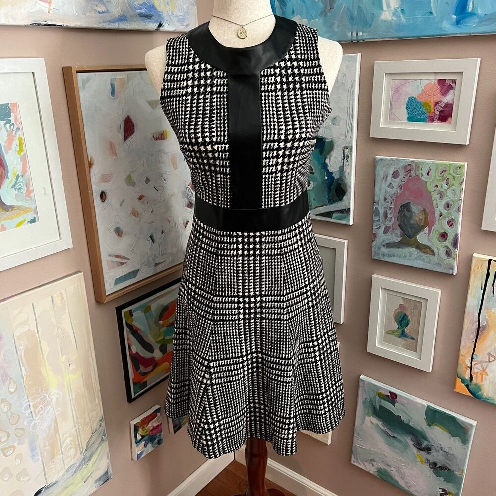 J McLaughlin Black White Houndstooth Classic Preppy Dress Faux Leather Office XS